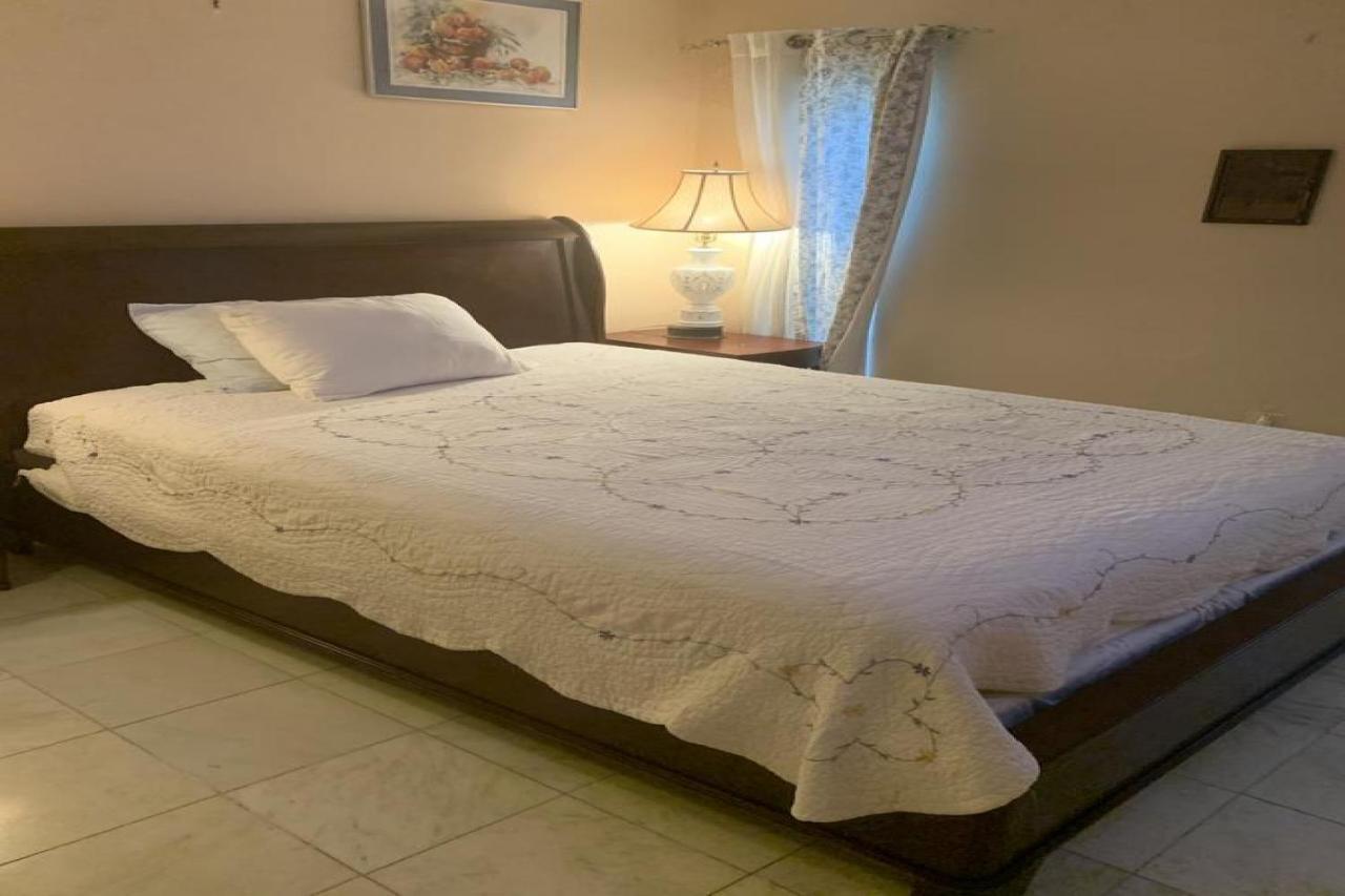 Hotel Oyo Family Ranch At Melbourne Fl Extérieur photo